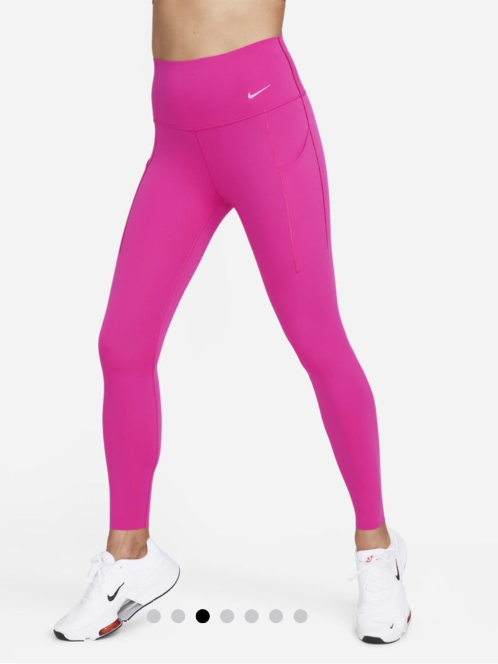 Nike Universa
Women's High-Waisted 7/8 Leggings with No Front Seam Size SP